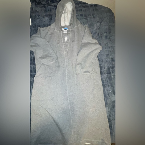 Boxing Robe - Picture 2 of 6